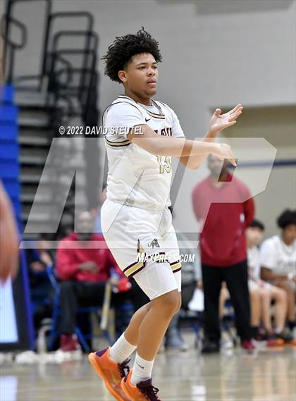 Thumbnail 3 in El Camino vs. Florin (Les Curry Invitational) photogallery.