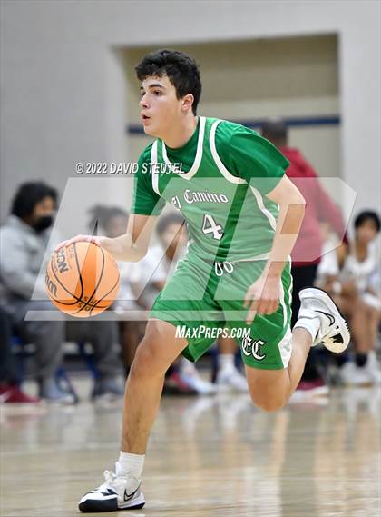 Thumbnail 1 in El Camino vs. Florin (Les Curry Invitational) photogallery.