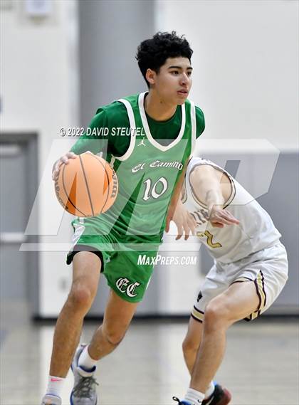 Thumbnail 3 in El Camino vs. Florin (Les Curry Invitational) photogallery.