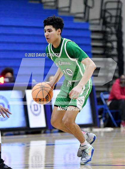 Thumbnail 1 in El Camino vs. Florin (Les Curry Invitational) photogallery.