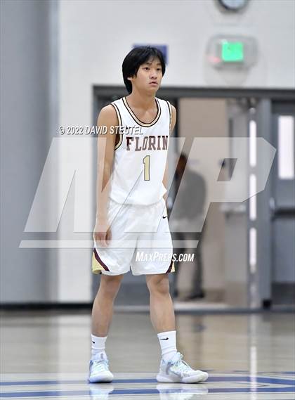 Thumbnail 2 in El Camino vs. Florin (Les Curry Invitational) photogallery.