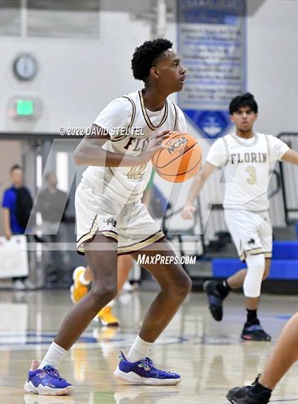 Thumbnail 3 in El Camino vs. Florin (Les Curry Invitational) photogallery.