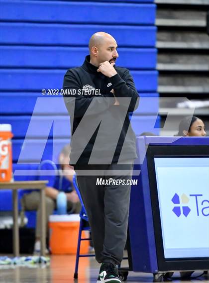 Thumbnail 2 in El Camino vs. Florin (Les Curry Invitational) photogallery.