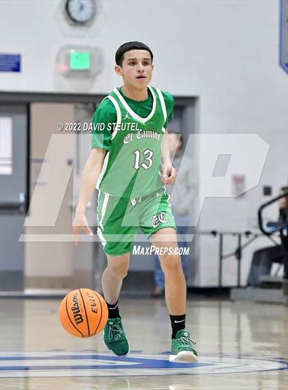 Thumbnail 1 in El Camino vs. Florin (Les Curry Invitational) photogallery.