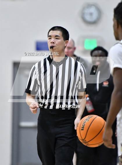 Thumbnail 3 in El Camino vs. Florin (Les Curry Invitational) photogallery.