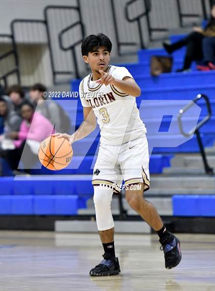 Thumbnail 1 in El Camino vs. Florin (Les Curry Invitational) photogallery.