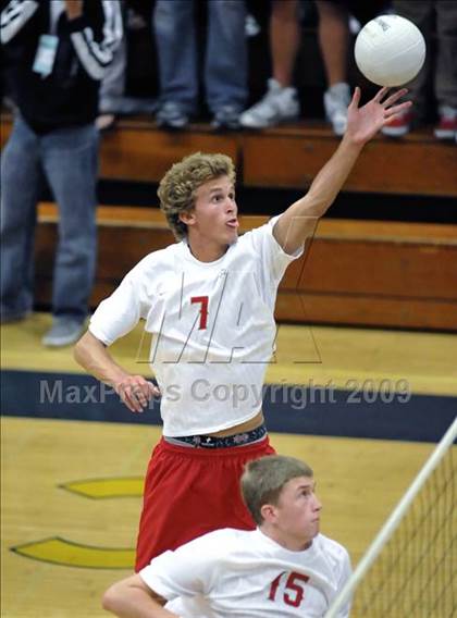 Thumbnail 3 in Loyola vs. Mater Dei (CIF SS D1 Final) photogallery.