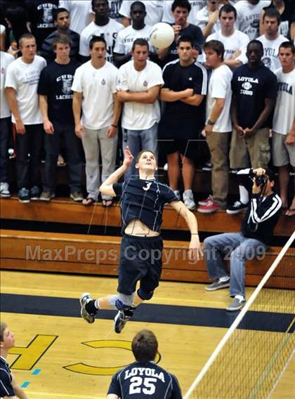 Thumbnail 3 in Loyola vs. Mater Dei (CIF SS D1 Final) photogallery.