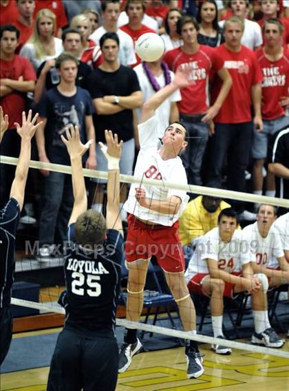 Thumbnail 1 in Loyola vs. Mater Dei (CIF SS D1 Final) photogallery.