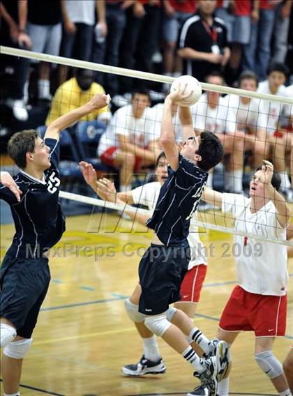 Thumbnail 1 in Loyola vs. Mater Dei (CIF SS D1 Final) photogallery.