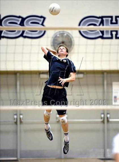 Thumbnail 2 in Loyola vs. Mater Dei (CIF SS D1 Final) photogallery.