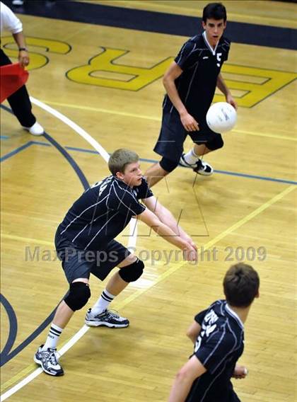 Thumbnail 3 in Loyola vs. Mater Dei (CIF SS D1 Final) photogallery.