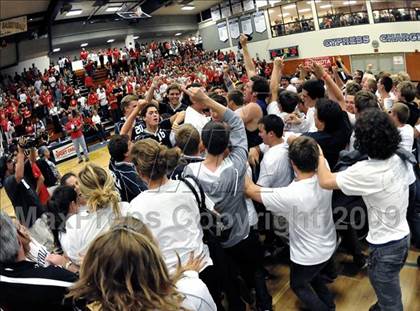 Thumbnail 2 in Loyola vs. Mater Dei (CIF SS D1 Final) photogallery.