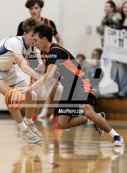 Thumbnail 3 in Douglas @ McQueen photogallery.