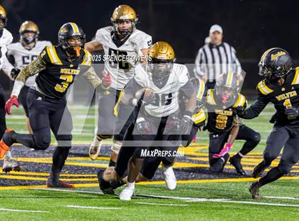 Thumbnail 1 in Shelby @ Lincolnton (NCHSAA 3A Regional) photogallery.