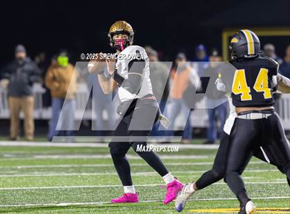 Thumbnail 2 in Shelby @ Lincolnton (NCHSAA 3A Regional) photogallery.