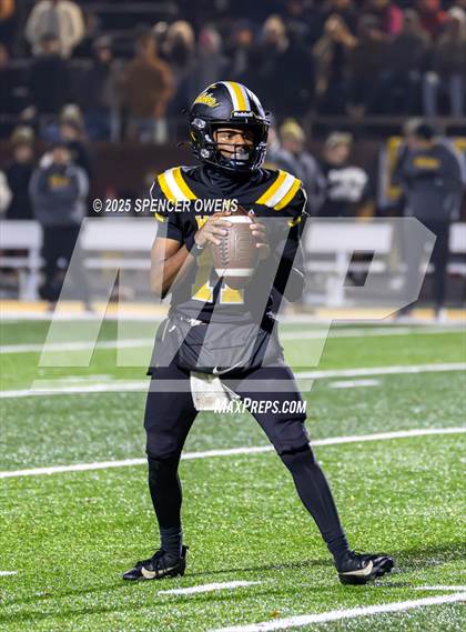 Thumbnail 1 in Shelby @ Lincolnton (NCHSAA 3A Regional) photogallery.