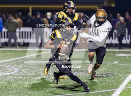 Thumbnail 2 in Shelby @ Lincolnton (NCHSAA 3A Regional) photogallery.