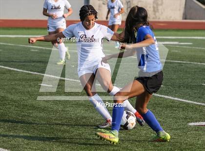 Thumbnail 2 in Claremont vs Diamond Ranch (Claremont Tournament) photogallery.