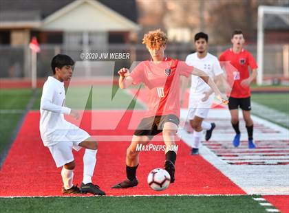Thumbnail 1 in Memorial @ Hilldale photogallery.