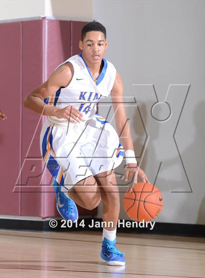 Thumbnail 2 in King vs. Archbishop Mitty (MaxPreps Holiday Classic) photogallery.