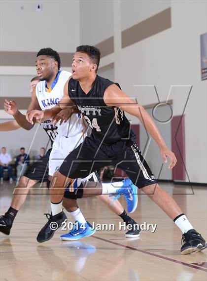 Thumbnail 1 in King vs. Archbishop Mitty (MaxPreps Holiday Classic) photogallery.