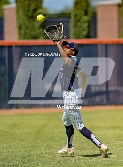 Thumbnail 3 in Central Catholic vs. Vanden (CIF SJS D3 Final) photogallery.