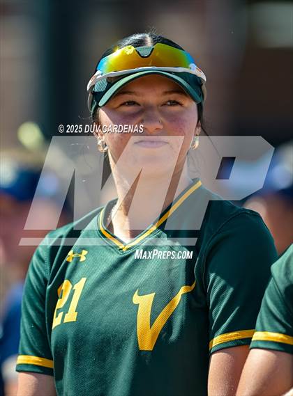 Thumbnail 2 in Central Catholic vs. Vanden (CIF SJS D3 Final) photogallery.