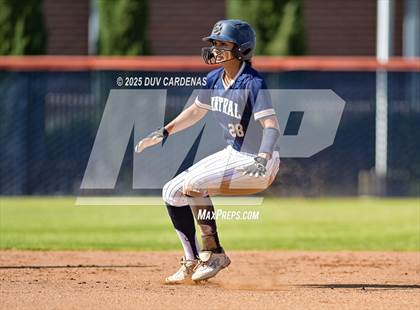 Thumbnail 2 in Central Catholic vs. Vanden (CIF SJS D3 Final) photogallery.