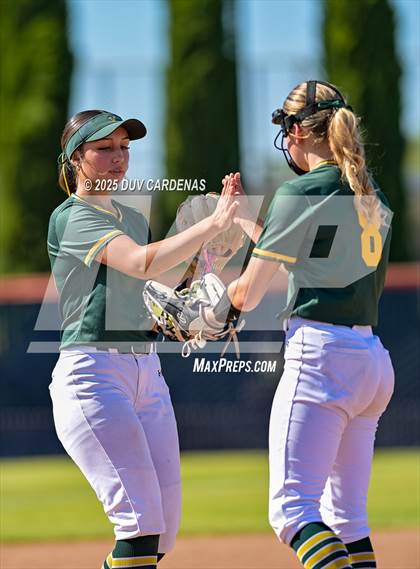 Thumbnail 3 in Central Catholic vs. Vanden (CIF SJS D3 Final) photogallery.