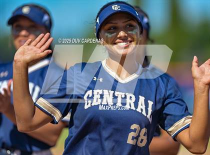 Thumbnail 2 in Central Catholic vs. Vanden (CIF SJS D3 Final) photogallery.