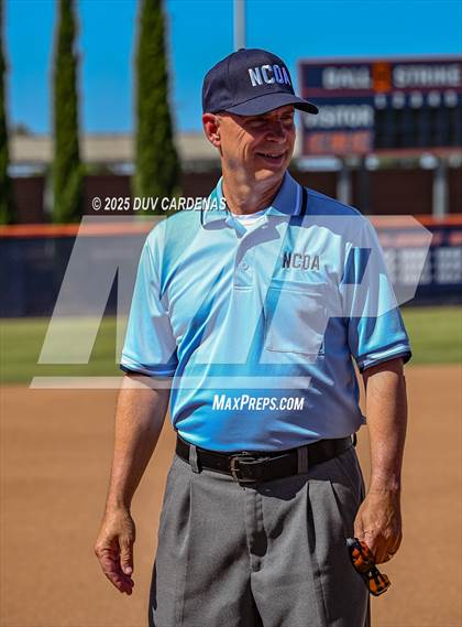 Thumbnail 2 in Central Catholic vs. Vanden (CIF SJS D3 Final) photogallery.