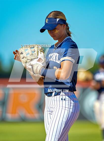 Thumbnail 2 in Central Catholic vs. Vanden (CIF SJS D3 Final) photogallery.