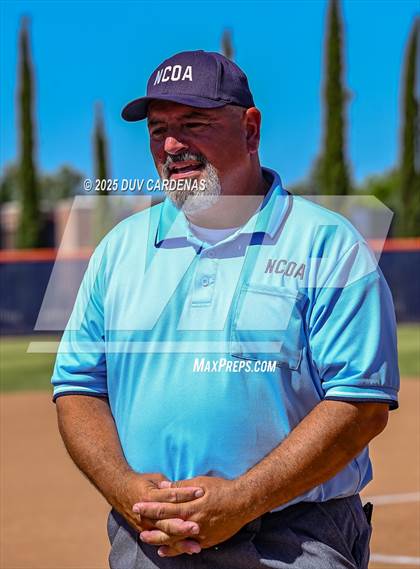 Thumbnail 1 in Central Catholic vs. Vanden (CIF SJS D3 Final) photogallery.