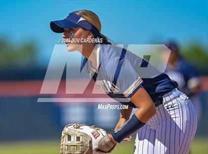Thumbnail 3 in Central Catholic vs. Vanden (CIF SJS D3 Final) photogallery.