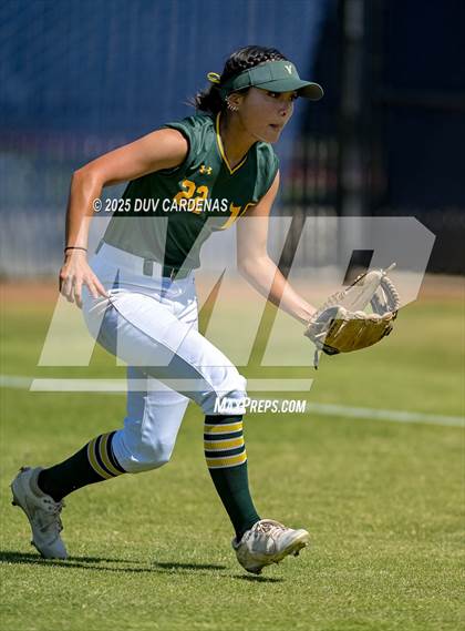 Thumbnail 1 in Central Catholic vs. Vanden (CIF SJS D3 Final) photogallery.