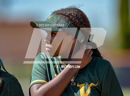Thumbnail 1 in Central Catholic vs. Vanden (CIF SJS D3 Final) photogallery.