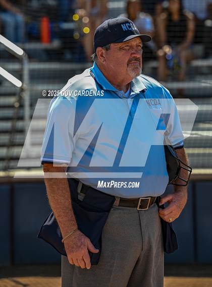 Thumbnail 3 in Central Catholic vs. Vanden (CIF SJS D3 Final) photogallery.