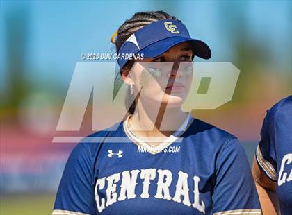Thumbnail 1 in Central Catholic vs. Vanden (CIF SJS D3 Final) photogallery.