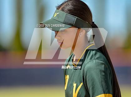 Thumbnail 1 in Central Catholic vs. Vanden (CIF SJS D3 Final) photogallery.