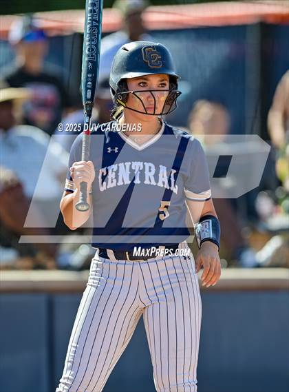 Thumbnail 3 in Central Catholic vs. Vanden (CIF SJS D3 Final) photogallery.