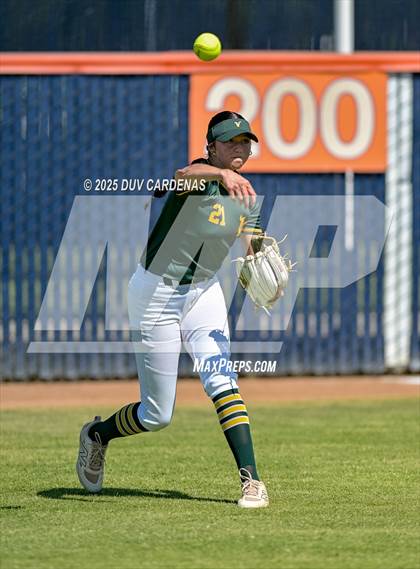 Thumbnail 3 in Central Catholic vs. Vanden (CIF SJS D3 Final) photogallery.