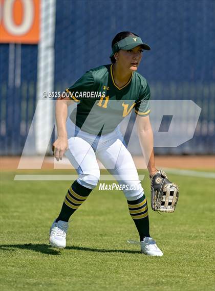 Thumbnail 1 in Central Catholic vs. Vanden (CIF SJS D3 Final) photogallery.