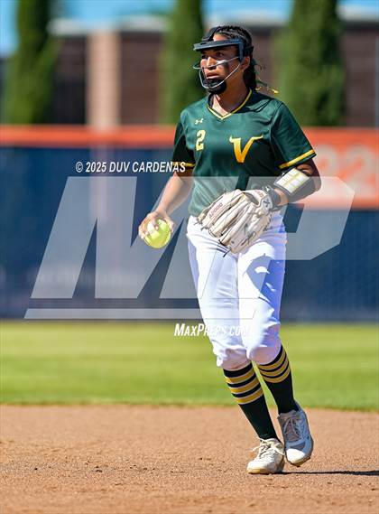 Thumbnail 1 in Central Catholic vs. Vanden (CIF SJS D3 Final) photogallery.