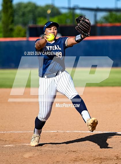 Thumbnail 1 in Central Catholic vs. Vanden (CIF SJS D3 Final) photogallery.