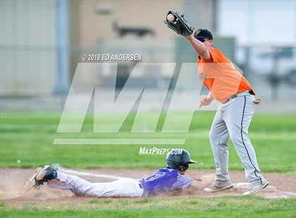 Thumbnail 1 in Fernley @ Yerington photogallery.