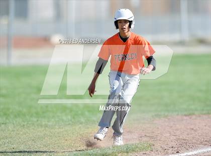 Thumbnail 3 in Fernley @ Yerington photogallery.