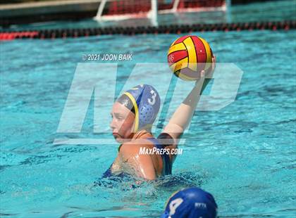 Thumbnail 1 in Arroyo Grande vs Clovis (St. Francis Invitational) photogallery.