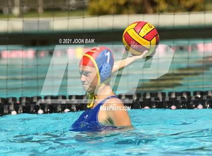 Thumbnail 3 in Arroyo Grande vs Clovis (St. Francis Invitational) photogallery.