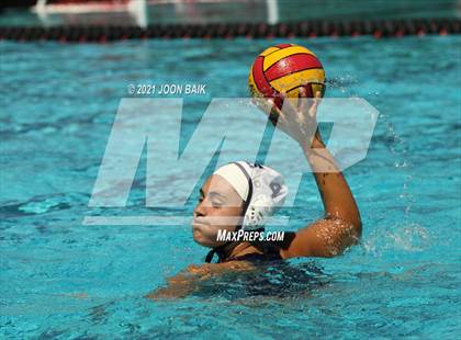 Thumbnail 1 in Arroyo Grande vs Clovis (St. Francis Invitational) photogallery.